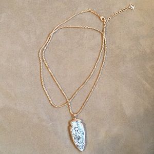 Kendra Scott necklace